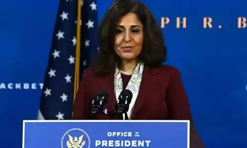 జోబెడైన్ సలహాదారుగా నీరా టాండన్