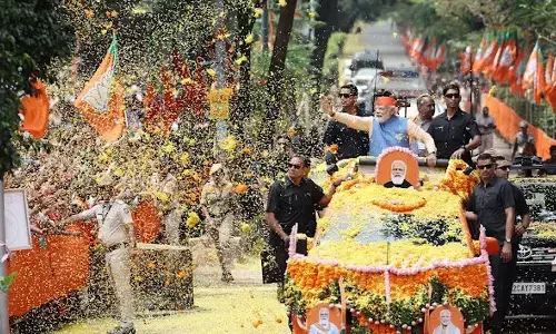 నేడు కూడా రోడ్‌ షో