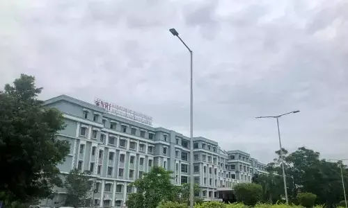 ఎన్ఆర్ఐ కళాశాల ఆస్తులు అటాచ్