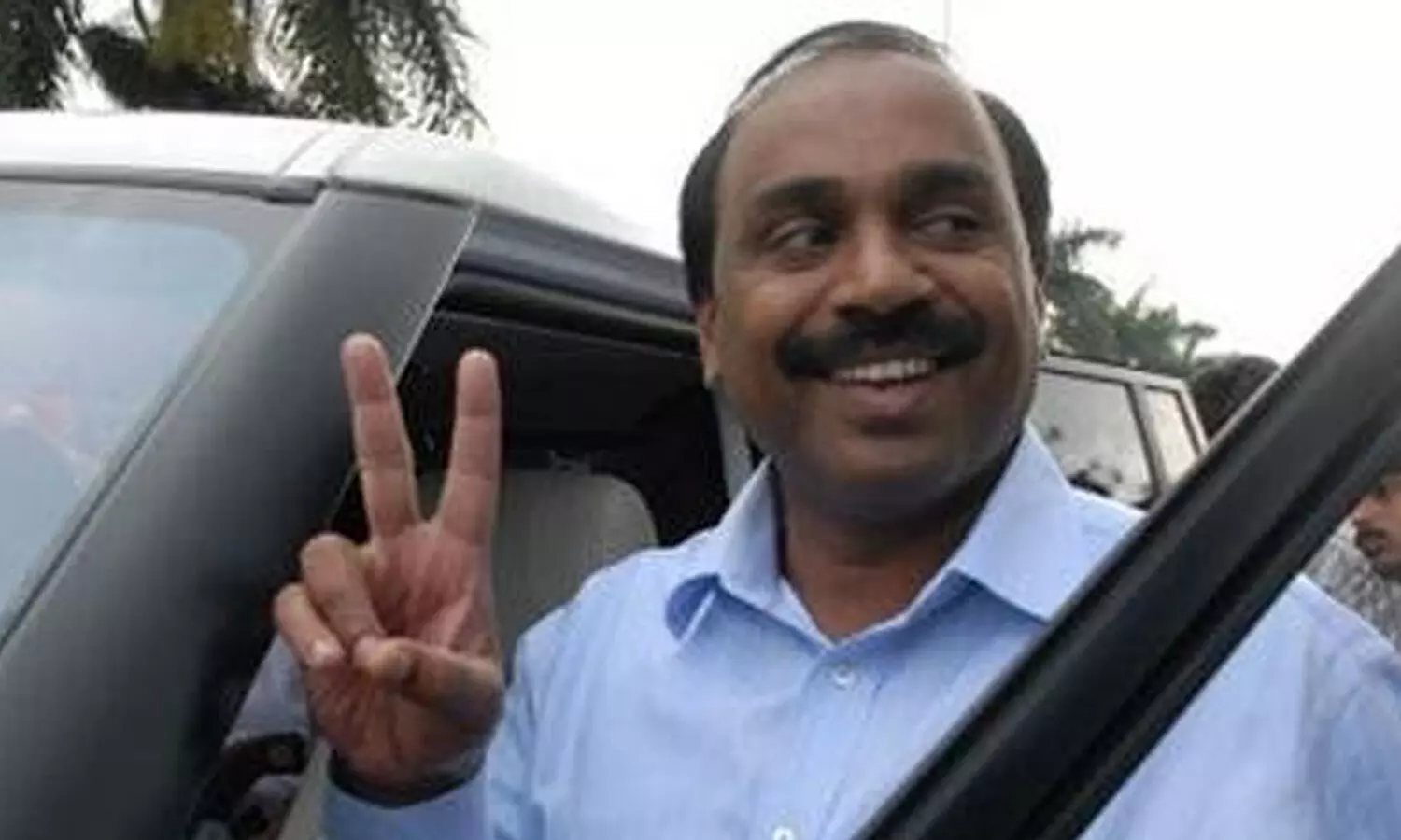 Karnataka results : గాలి జనార్థన్ రెడ్డి గెలుపు