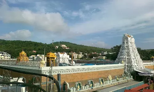 rush, devotees, tirumala