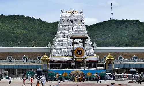 crowd in tirumala today