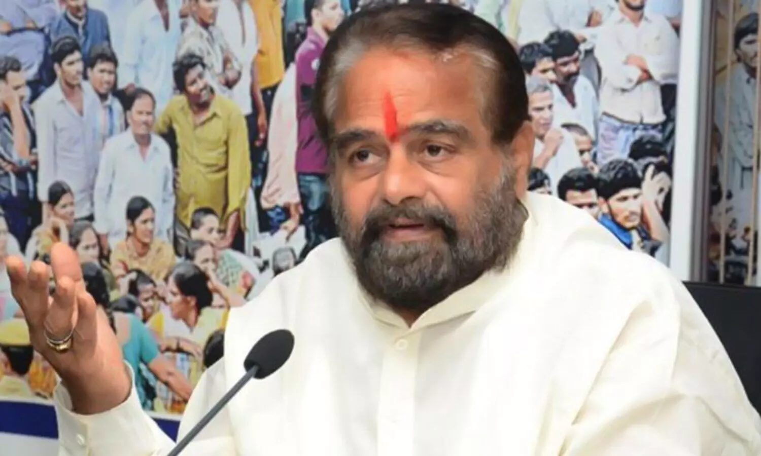 చంద్రబాబుపై స్పీకర్ తమ్మినేని వివాదాస్పద వ్యాఖ్యలు