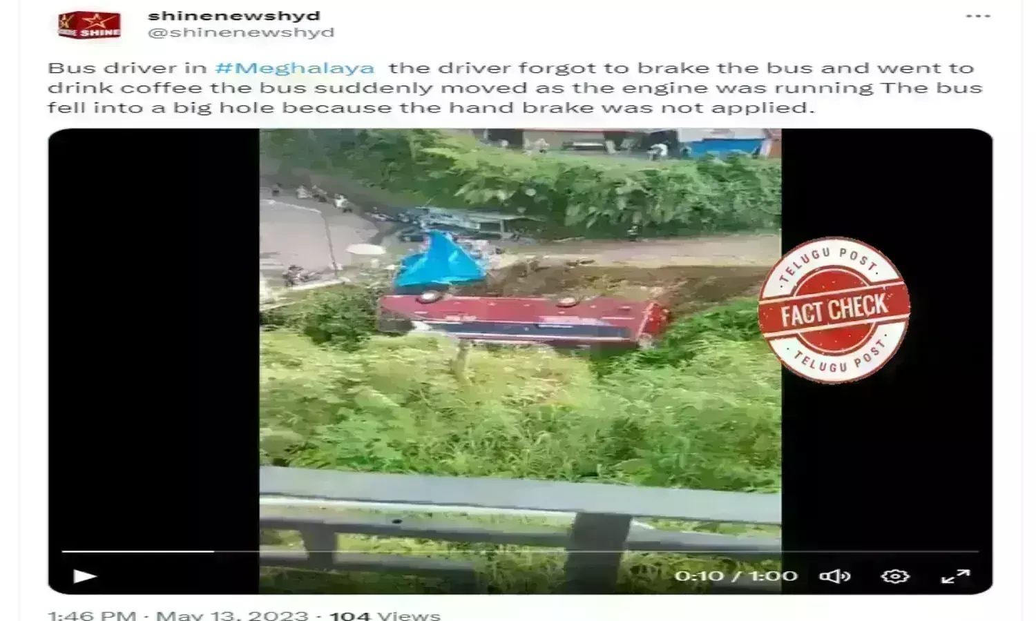 Fact Check:بنا ڈرائیور والی بس کی کھائی میں گرتی ہوئی ویڈیو کا دعویٰ غلط