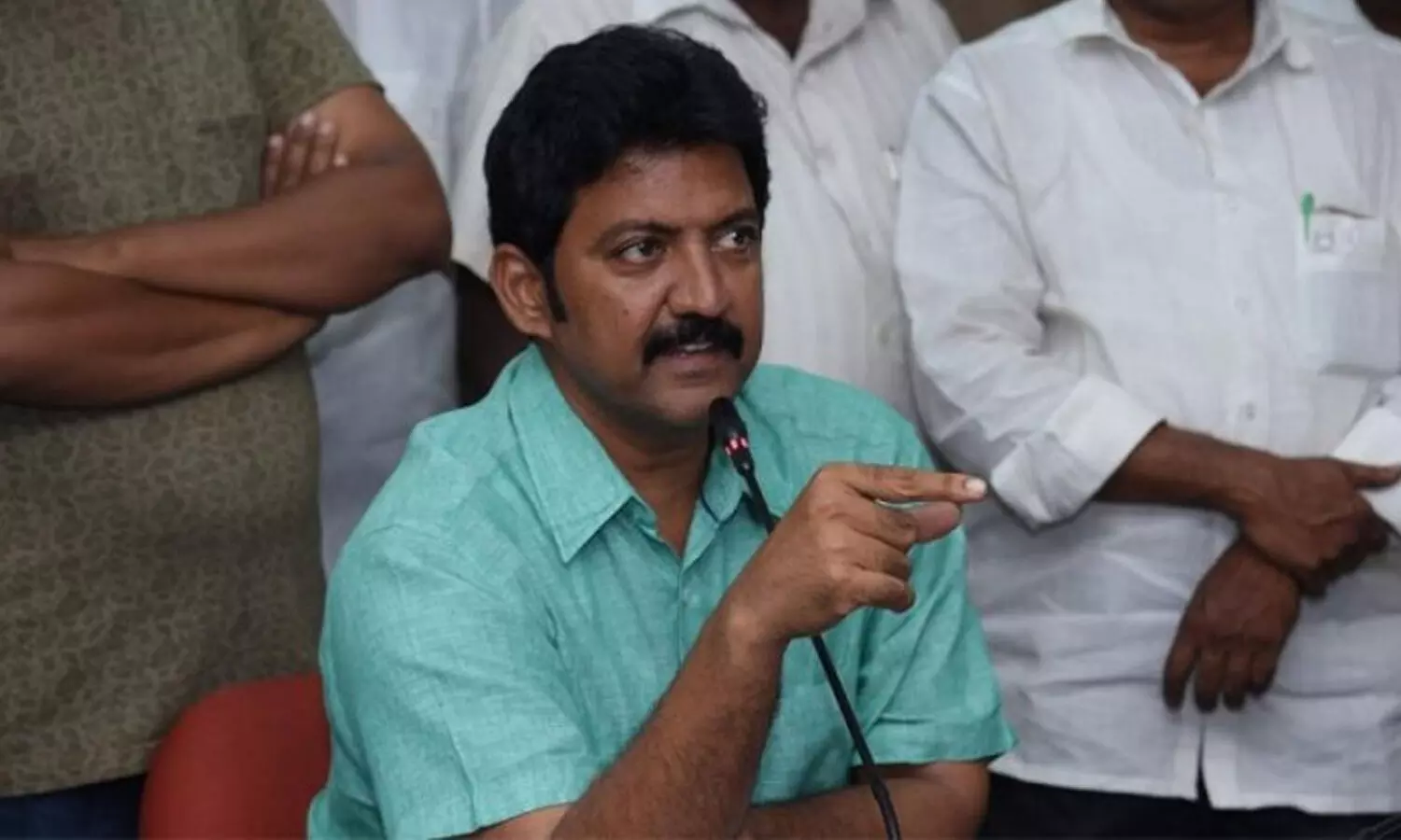 MLA Vallabhaneni Vamsi, Chandrababu, Gannavaram, APnews MLA Vallabhaneni Vamsi, Chandrababu, Gannavaram, APnews