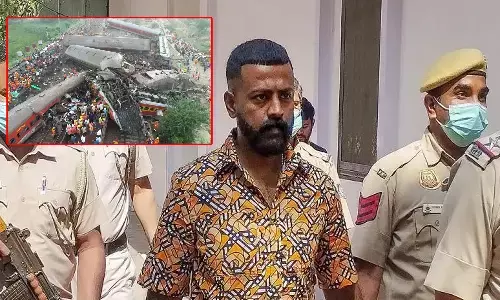 sukhesh chandrasekhar, odisha train accident