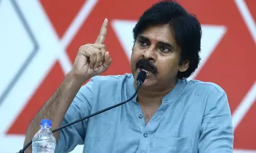 జగన్‌ ‘ఒక్కఛాన్స్‌’.. పవన్‌ ‘రెండు ఛాన్సులు’