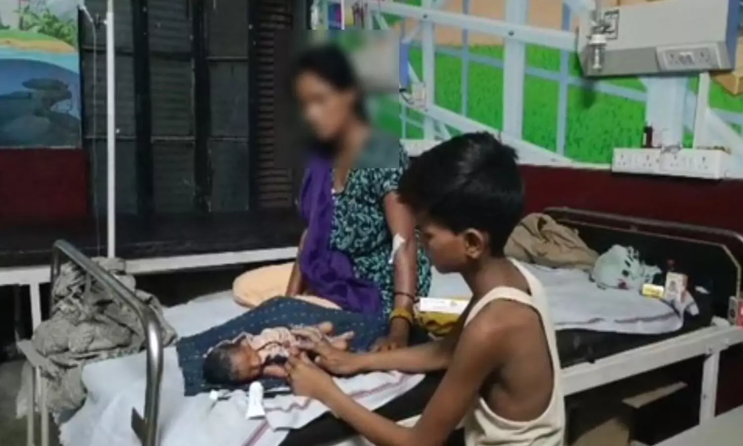 పాలు తాగట్లేదని ఐదురోజుల శిశువుపై దారుణం