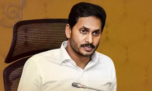 అందరి టార్గెట్... జగన్‌.!?