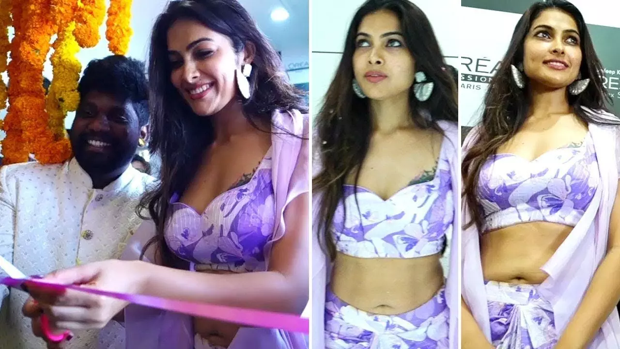Actress Divi Vadthya Launched Sundeep Kishans Express Unisex Salon