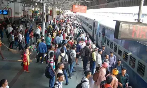 ప్రయాణికులకు అలర్ట్.. జులై 3 వరకూ 36 రైళ్లు రద్దు