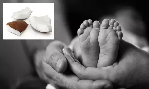 coconut piece, 3 years old boy died