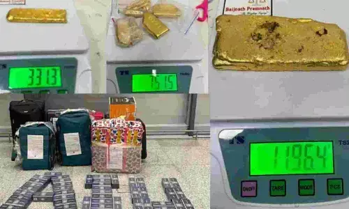 అండర్ వేర్ లో కోట్ల విలువైన బంగారం