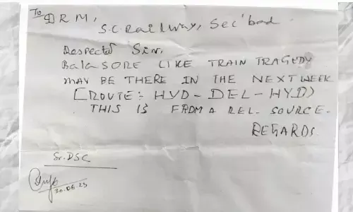 ఫలక్ నుమా ప్రమాదానికి.. బెదిరింపు లేఖకు ఏంటి సంబంధం?