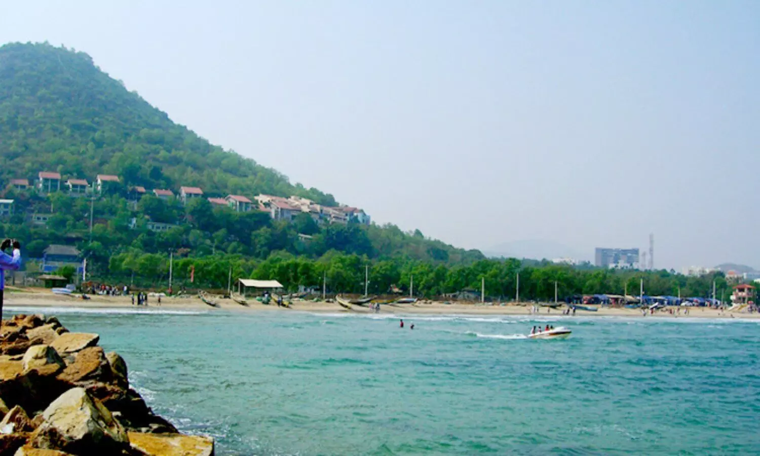 రిషికొండ బీచ్‌కు ఎంట్రీ ఫీజ్‌.. మంత్రి క్లారిటీ