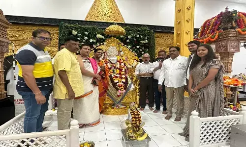 విడిపోయాకే తెలుగు రాష్ట్రాల్లో అభివృద్ధి : మంత్రి ఎర్రబెల్లి