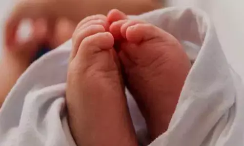 విషాదం.. నీళ్ల బక్కెట్ లో పడి చిన్నారి మృతి