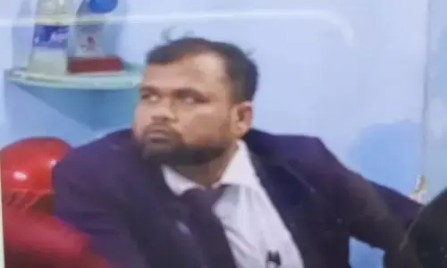 పోలీసు స్టిక్కర్‌ ఉన్న కారులో వచ్చాడు.. సీఎం ఇంట్లోకి చొరబడ్డాడు