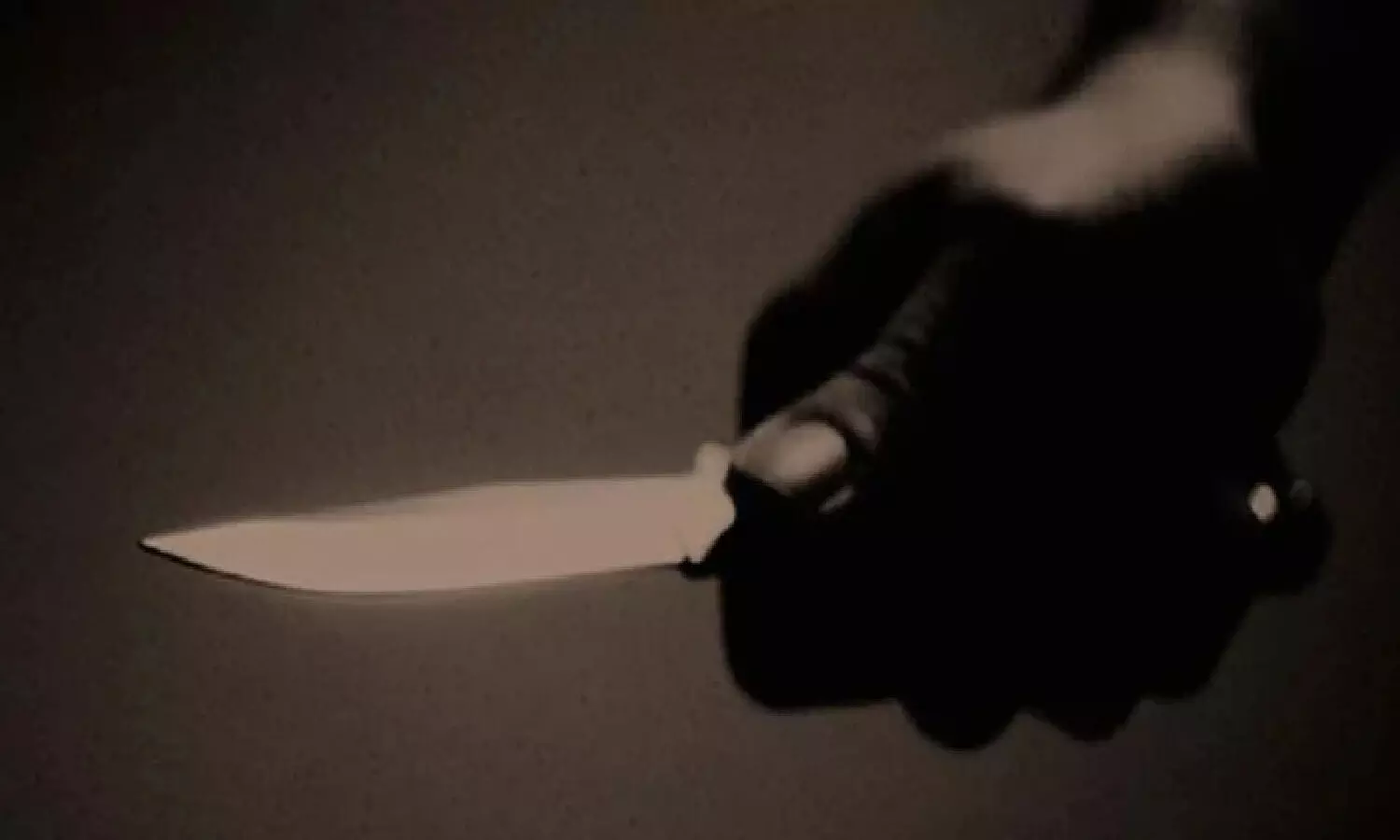 భర్త మర్మాంగాన్ని కోసిన రెండవ భార్య