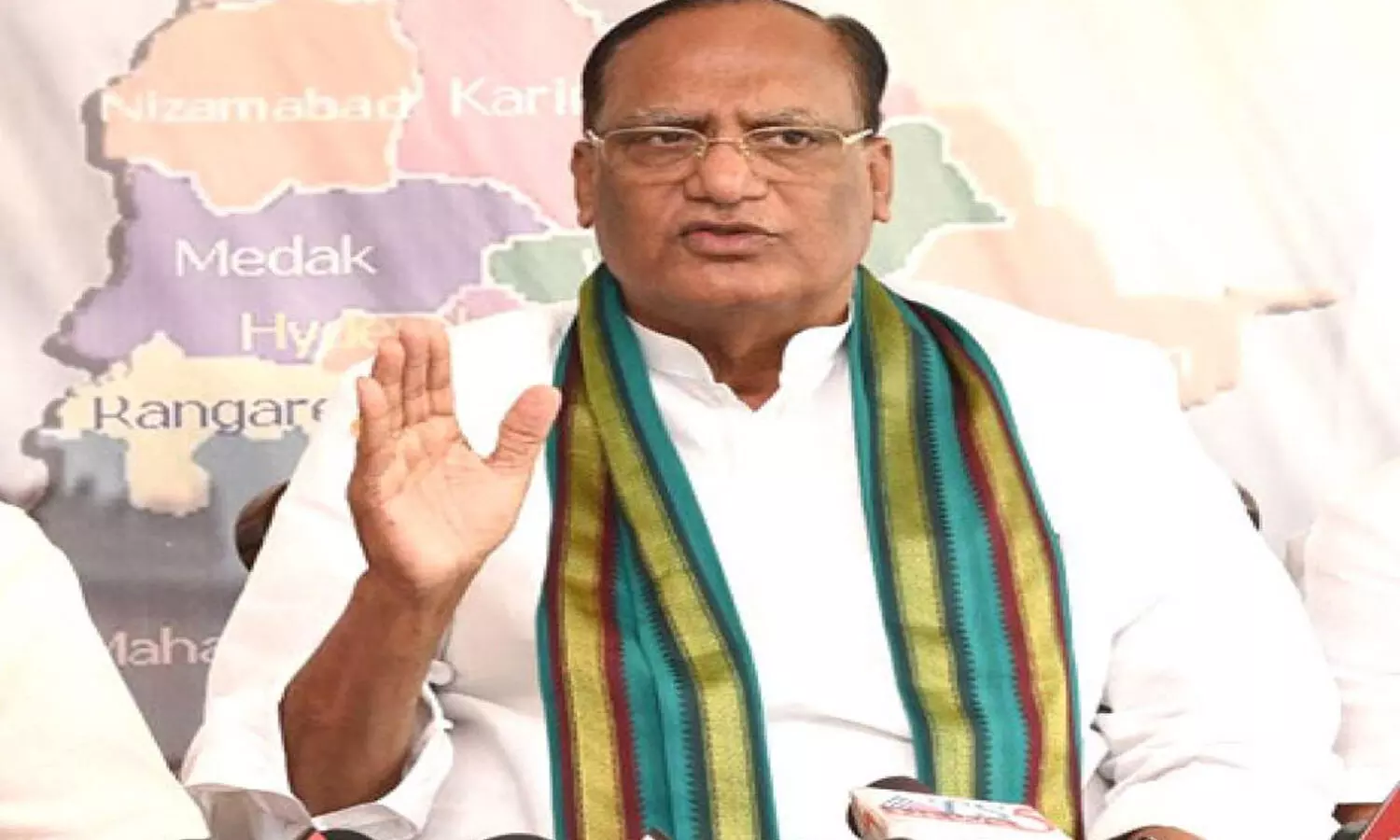 gutta sukender reddy media chit chat, komatireddy venkat reddy