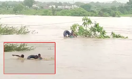 penganga floods, si rescued three members