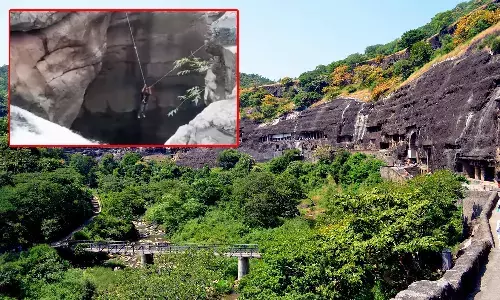 Saptakund Waterfalls, Ajanta Caves