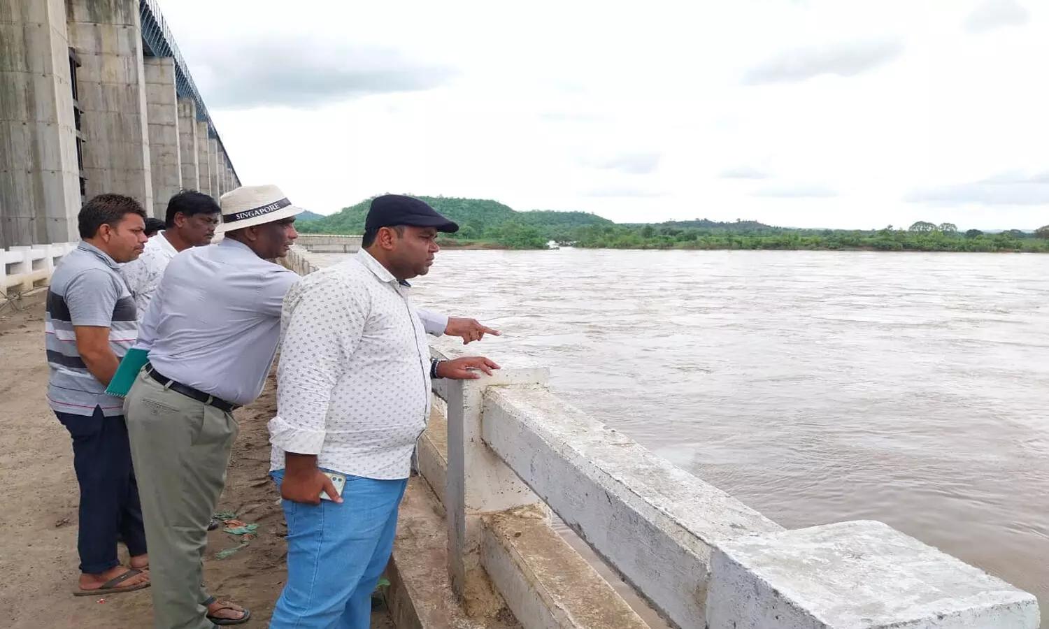 కళకళలాడుతున్న గోదావరి బేసిన్ జలాశయాలు