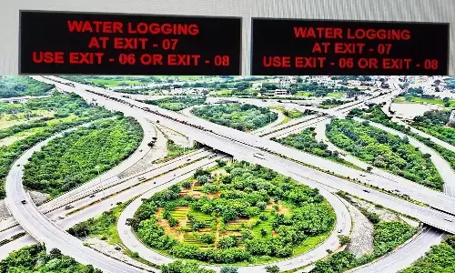 అలర్ట్.. ఓఆర్ఆర్ పై రెండు మార్గాలు మూసివేత