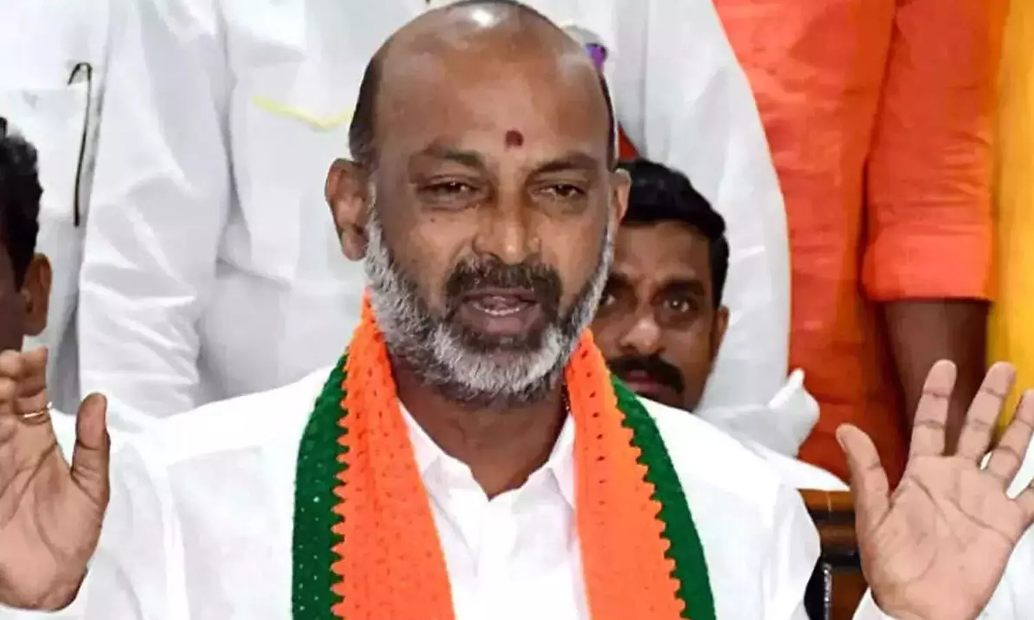 bandi sanjay, union minister,  brs, congress, bandi sanjay said that the brs and congress parties are mired in corruption, telangana politics