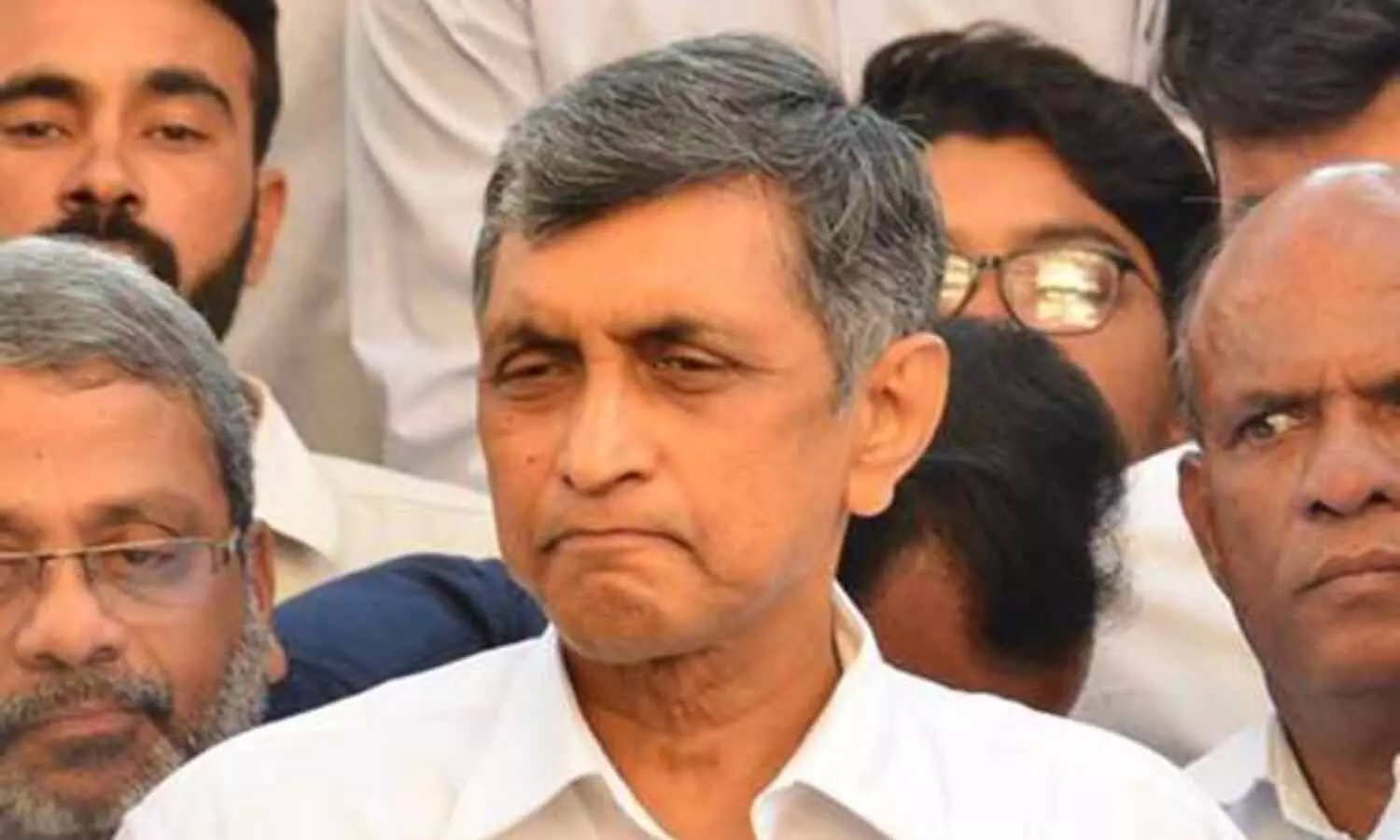 జేపీకి, వైసీపీకి లింకేంటి.?