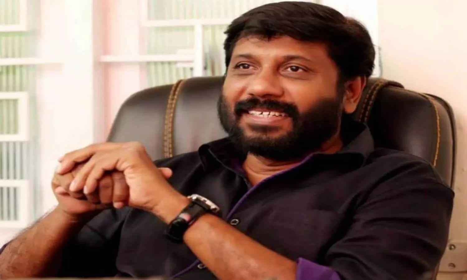 షాకింగ్ న్యూస్.. కన్నుమూసిన స్టార్ డైరెక్టర్