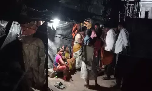 పెద్దపల్లిలో దారుణం