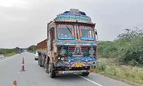 ప్రకాశం జిల్లాలో ఘోర రోడ్డు ప్రమాదం