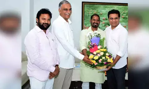 దెబ్బ మీద దెబ్బ‌.. బీజేపీకి షాకిచ్చిన మ‌రో నేత‌