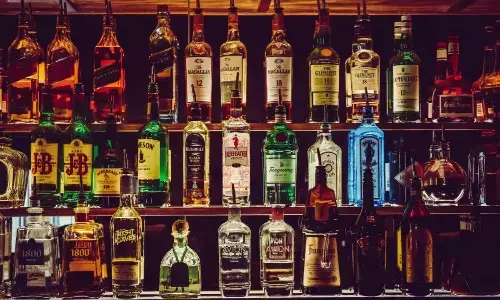 iquor lovers, shock, shops,  close