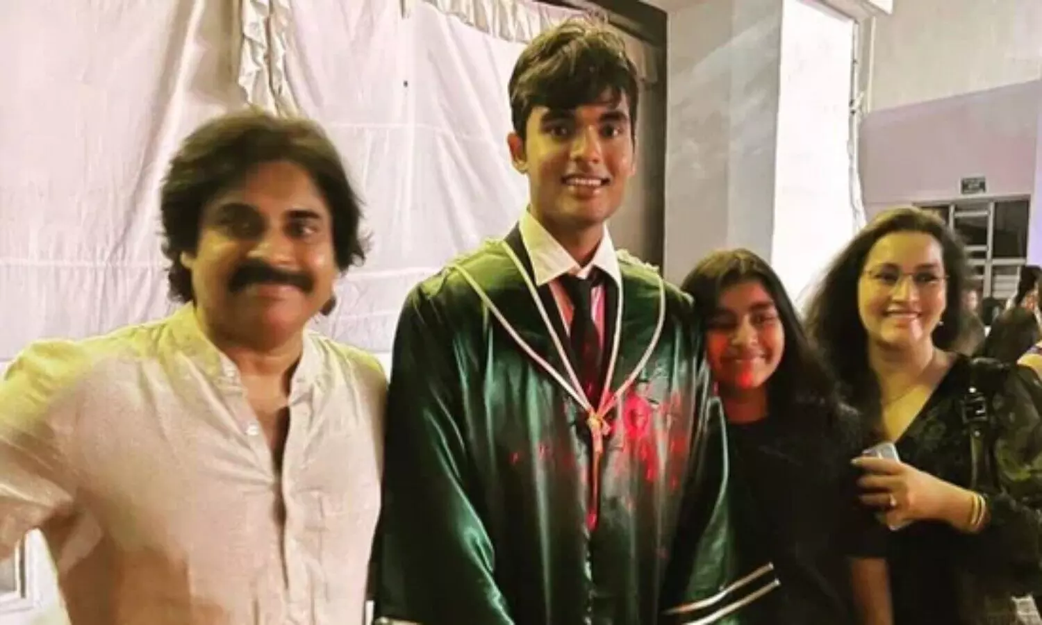 అక్కడ జాయిన్ అయిన అకీరా.. క్లారిటీ ఇచ్చిన రేణు దేశాయ్