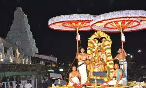 తిరుమలలో భక్తుల రద్దీ ఎలా ఉందంటే?