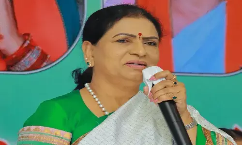 గద్వాల ఎమ్మెల్యేగా డీకే అరుణ