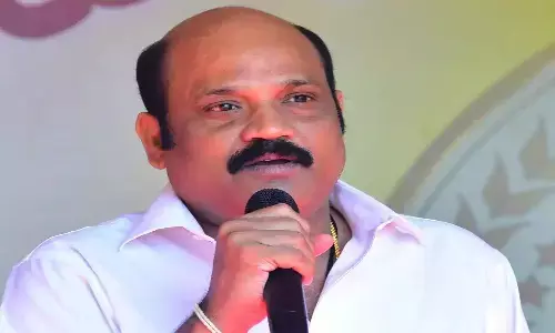 ఏ1 గా యార్లగడ్డ వెంకట్రావు