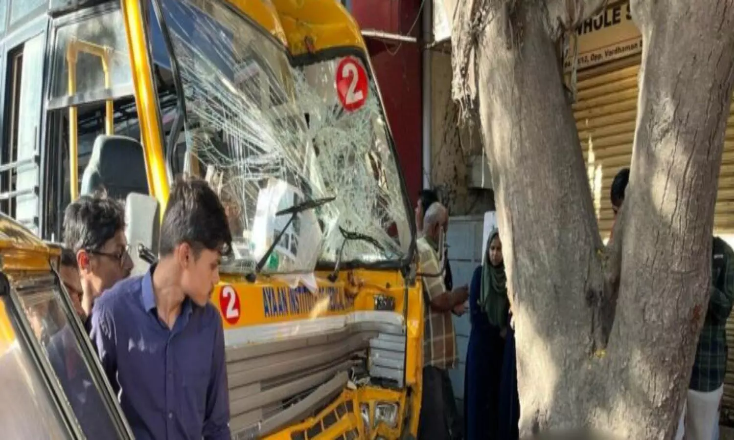 జీహెచ్ఎంసీ కార్మికురాలిని కబళించిన మృత్యువు