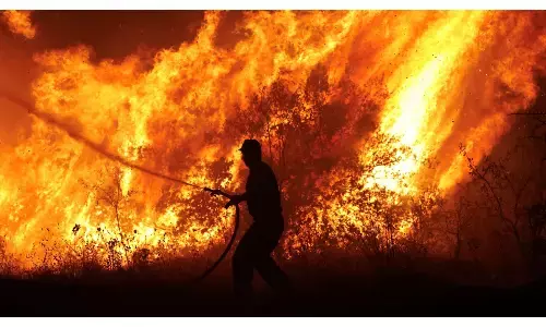 అదుపులోకి రాని  గ్రీస్ కార్చిచ్చు..