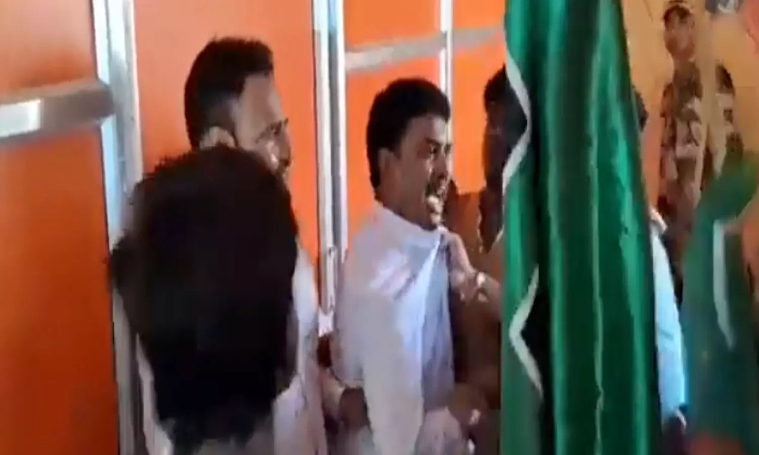 subhash sarkar, central minister, locked, west bengal