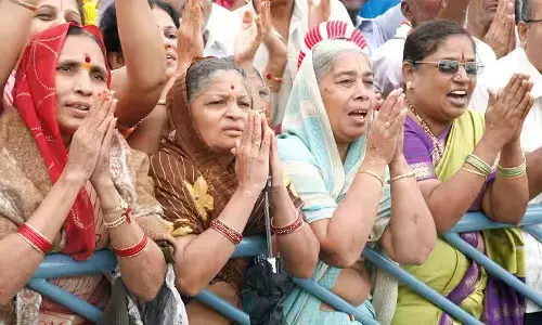 రికార్డు స్థాయిలో ఆదాయం