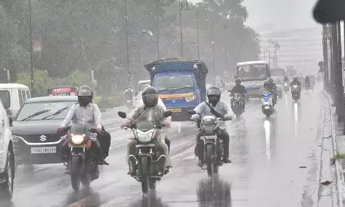 heavy rain, hyderabad, traffic jam, ghmc