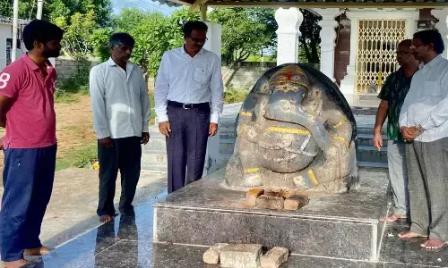 హైదరాబాద్ నగర శివారులో 800 ఏళ్ల నాటి వినాయకుడి శిల్పం