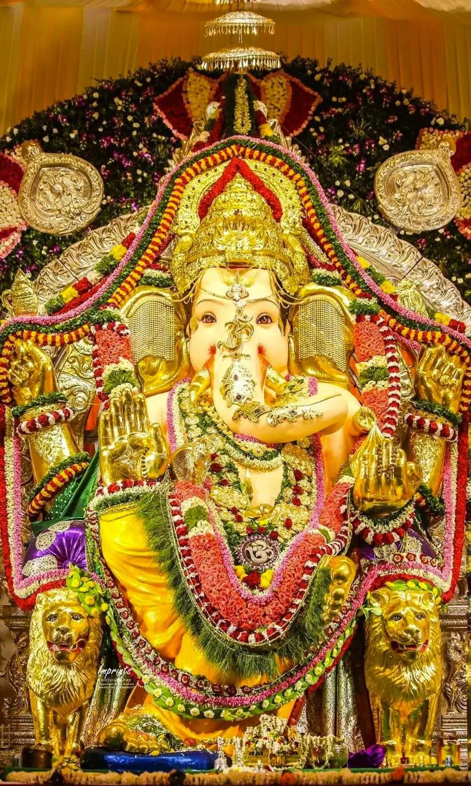 Ganesh pandal, Ganesh laddu stolen, Hyderabad