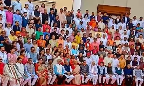 parlament old bulding, shifting, new building, phtoto session