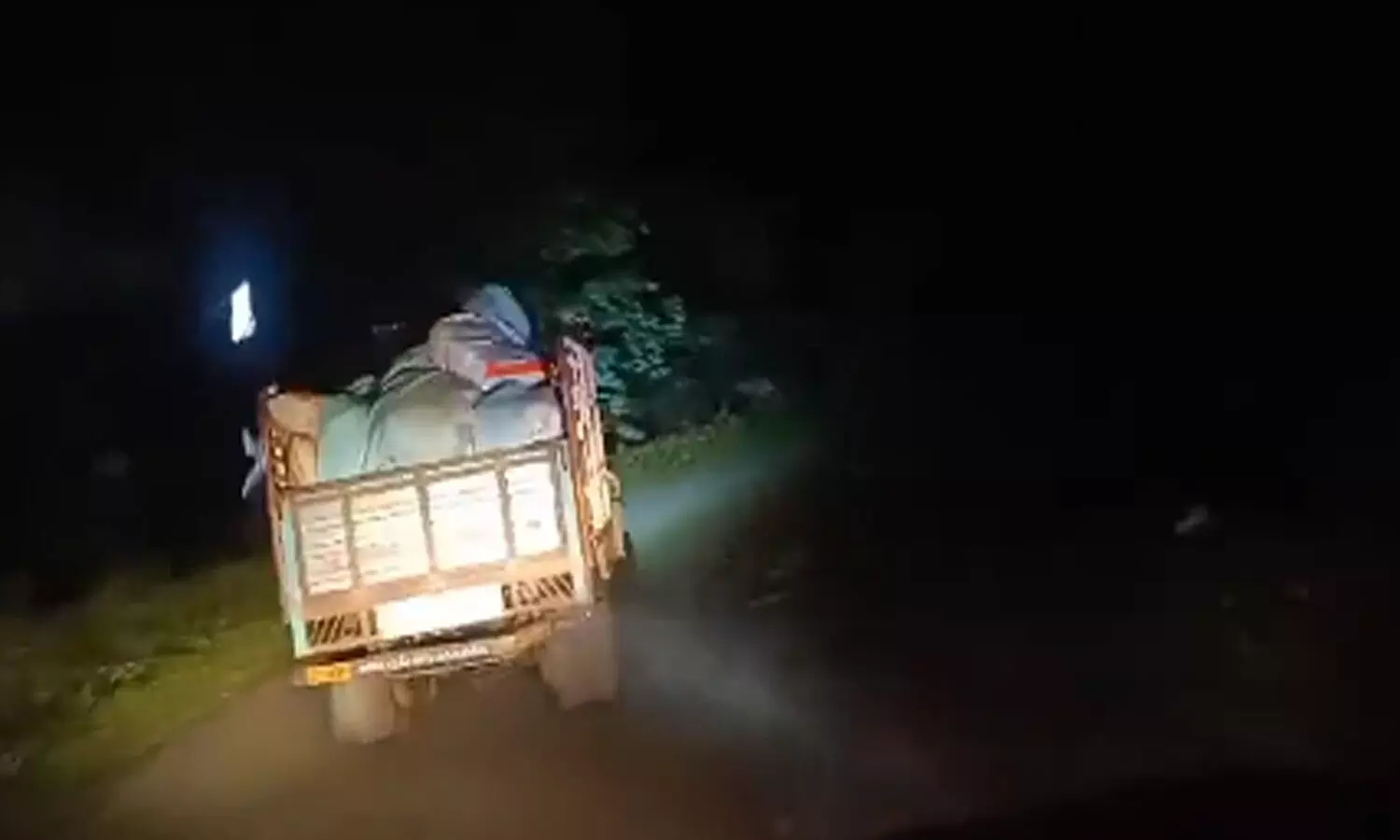 police, smugglers, ganja, odissa