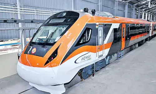 vandebharath train, hyderabad, bangalore, prime minister