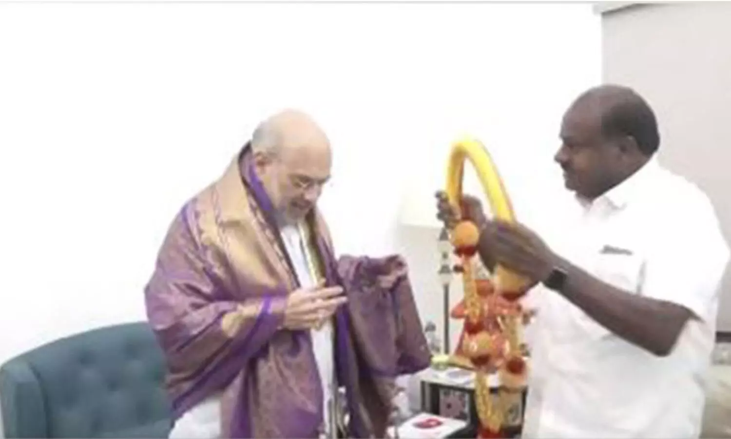 amit shah, kumara swamy, karnataka, loksabha elections